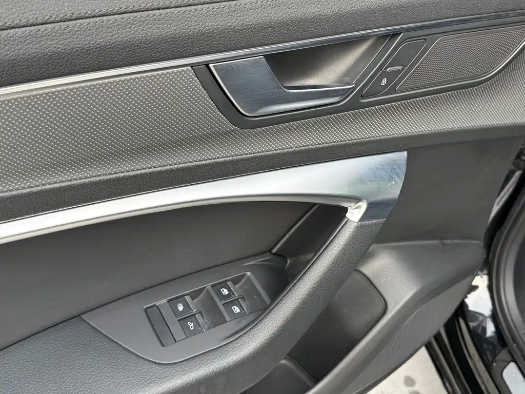 Audi A6L 2021 — фото 22