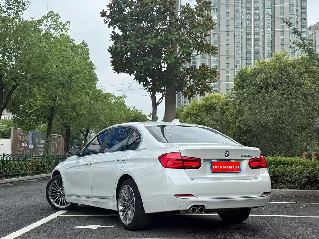 BMW 3 Series 2019
