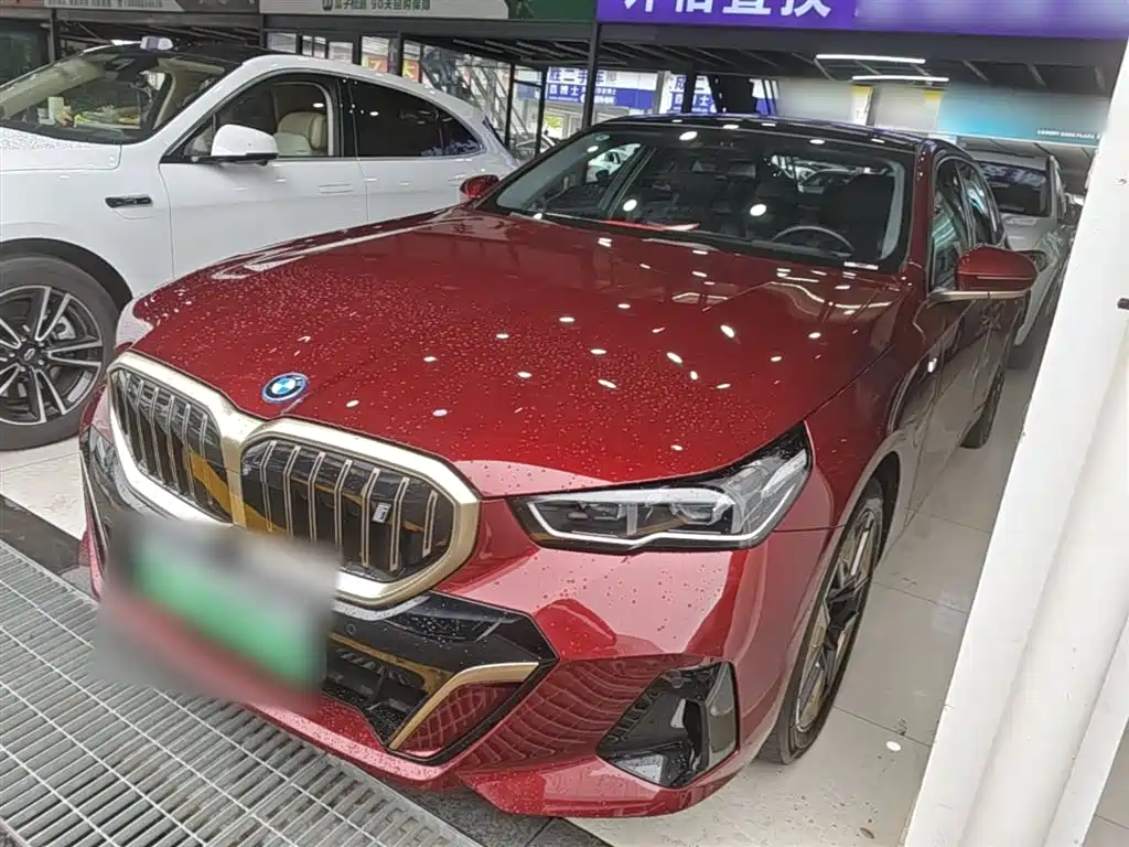 BMW i5 2024 — фото 1