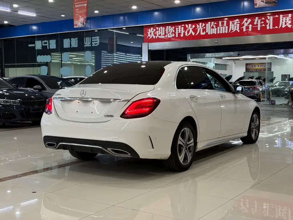 Mercedes-Benz C-Class 2020 — фото 12