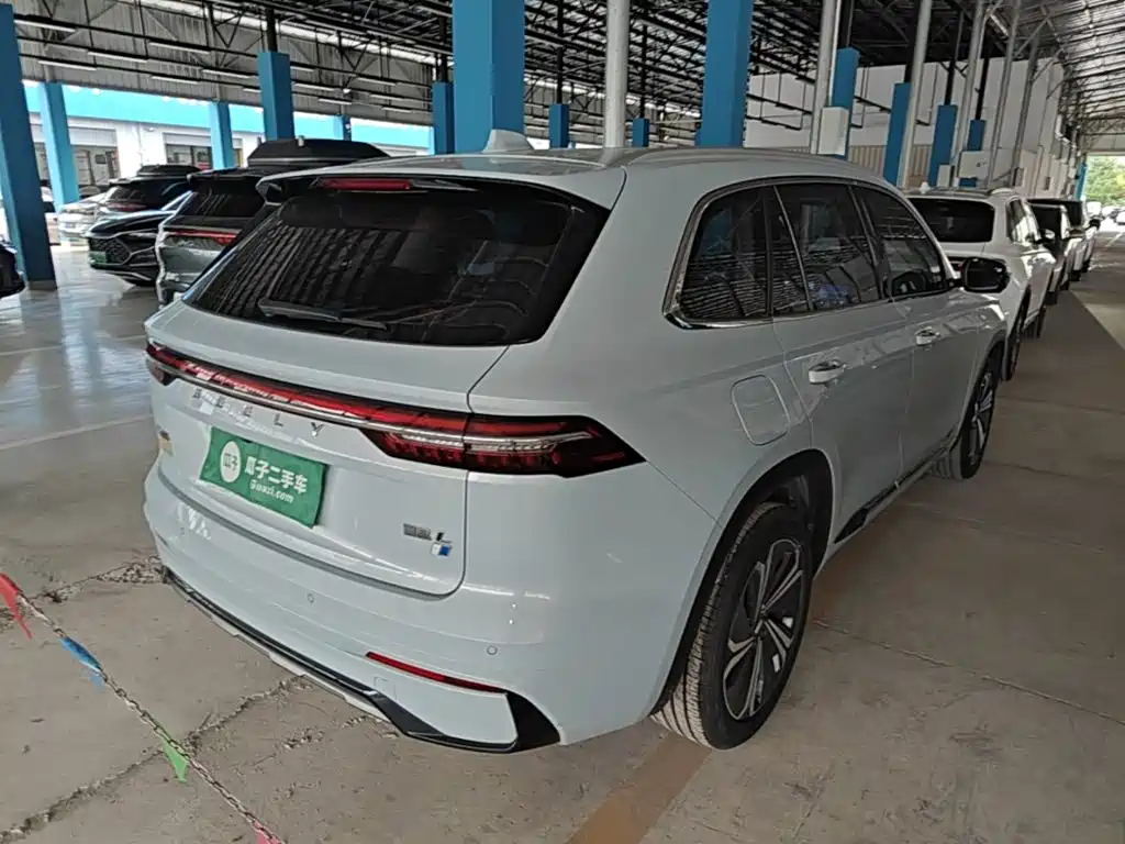 Geely Xingyue L 2022 — фото 7