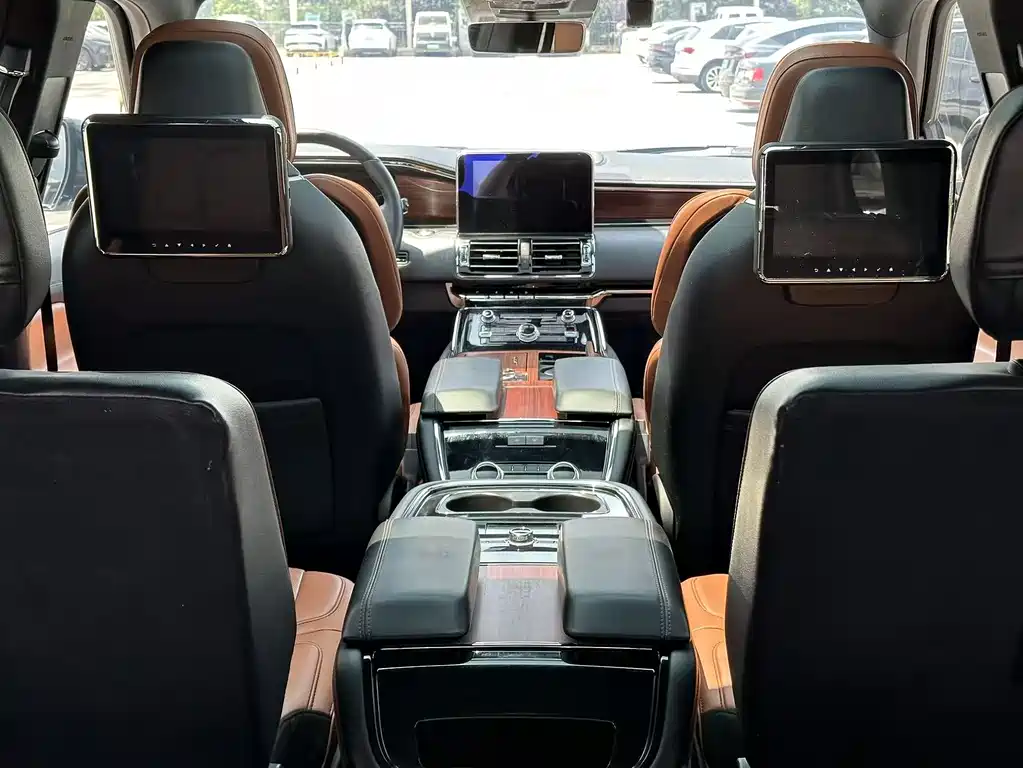 Lincoln Navigator 2019