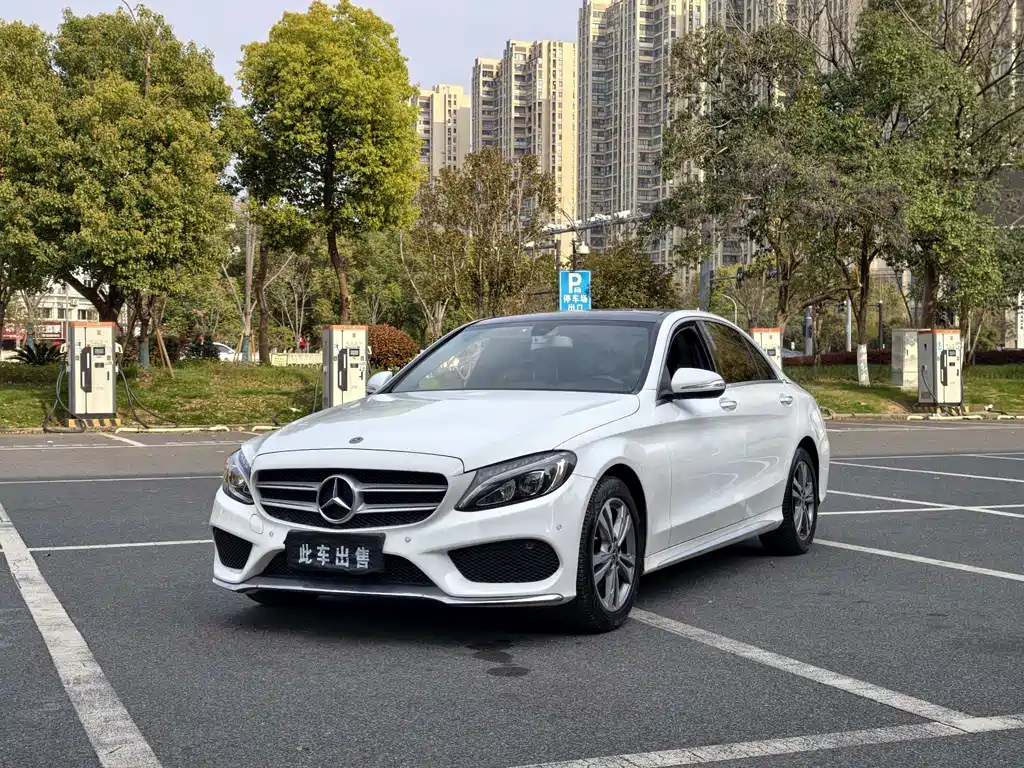 Mercedes-Benz C-Class 2017 — фото 1