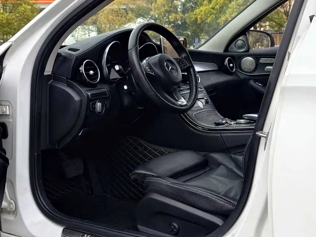 Mercedes-Benz C-Class 2017 — фото 8