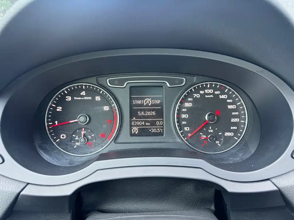 Audi Q3 2013 — фото 22