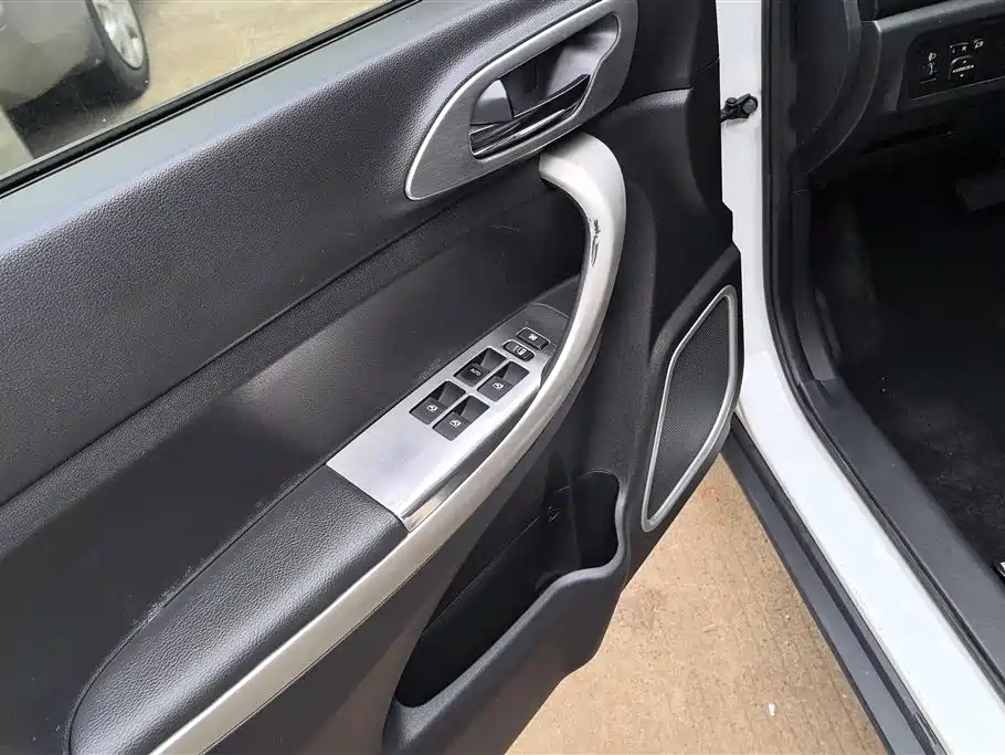 Changan CS35 2014