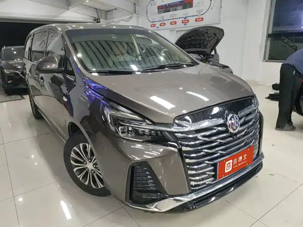Buick GL8 2023