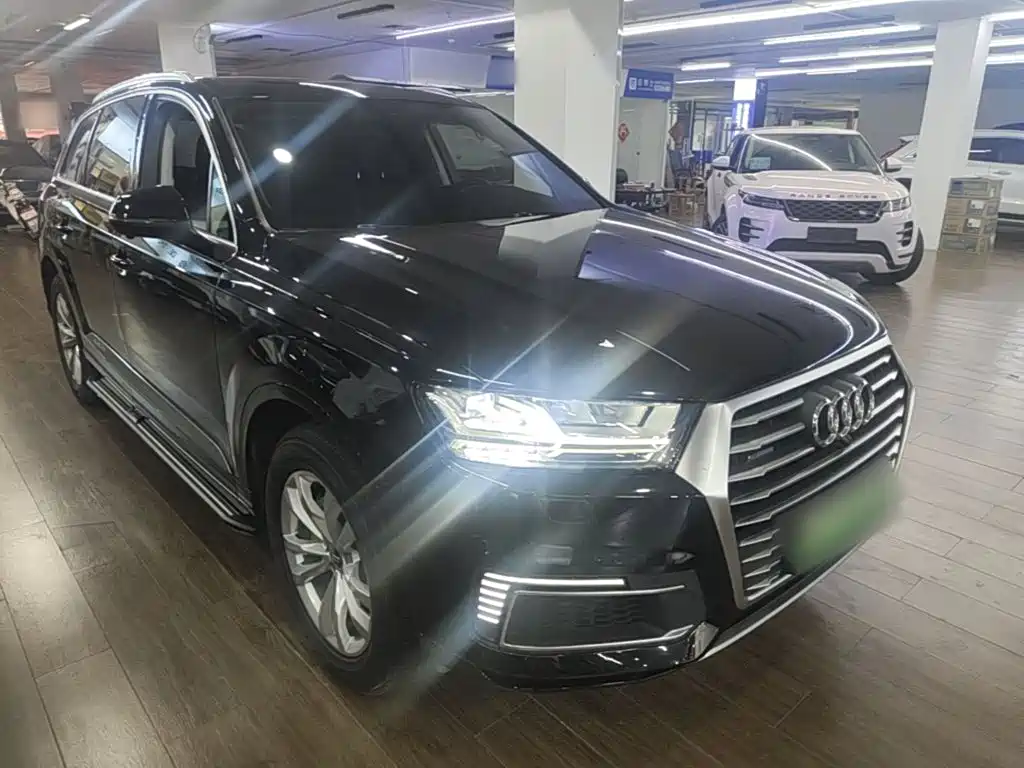 Audi Q7 New Energy 2019 — фото 4