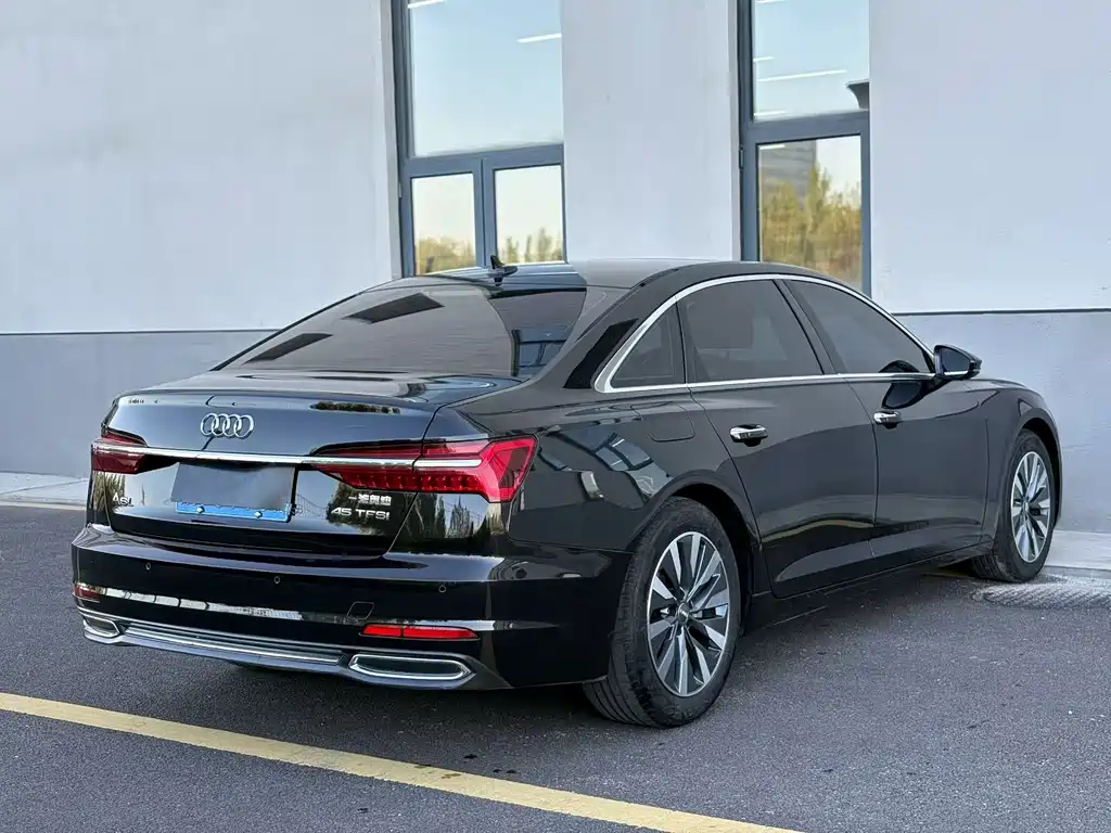 Audi A6L 2020 — фото 6