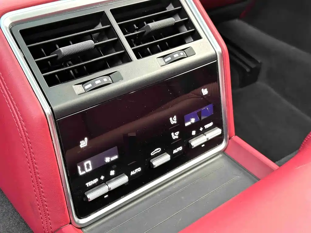 Porsche Panamera 2023 — фото 15