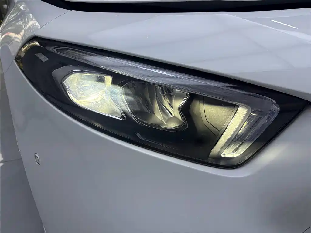 Mercedes-Benz A-Class 2021 — фото 16
