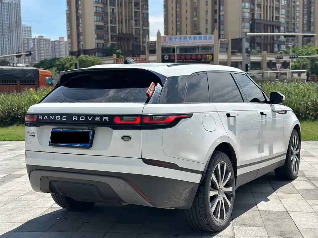 Land Rover Range Rover Velar 2017 — фото 6