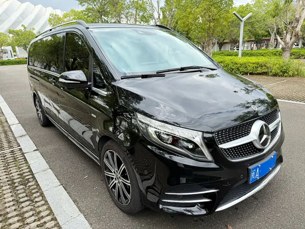Mercedes-Benz V-Class 2022 — фото 3