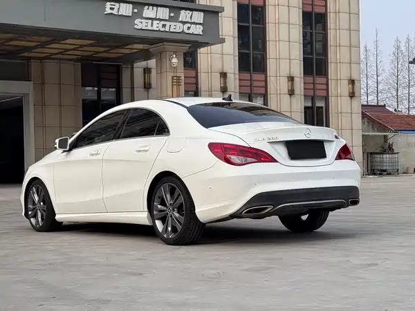 Mercedes-Benz CLA 2018