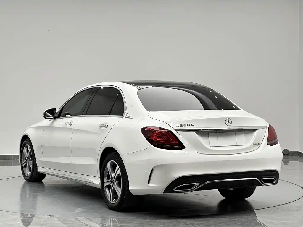 Mercedes-Benz C-Class 2021 — фото 7