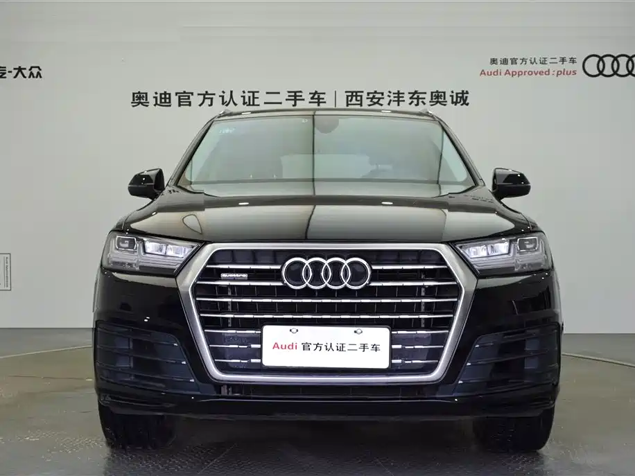 Audi Q7 2018 — фото 2
