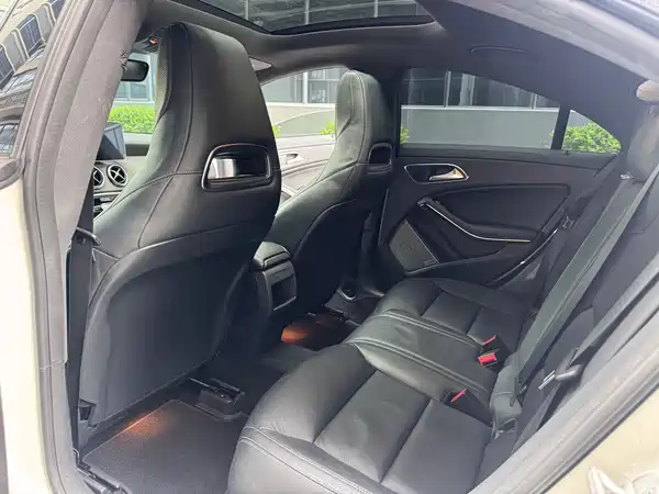 Mercedes-Benz CLA 2014