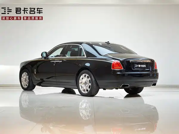 Rolls-Royce Ghost 2010