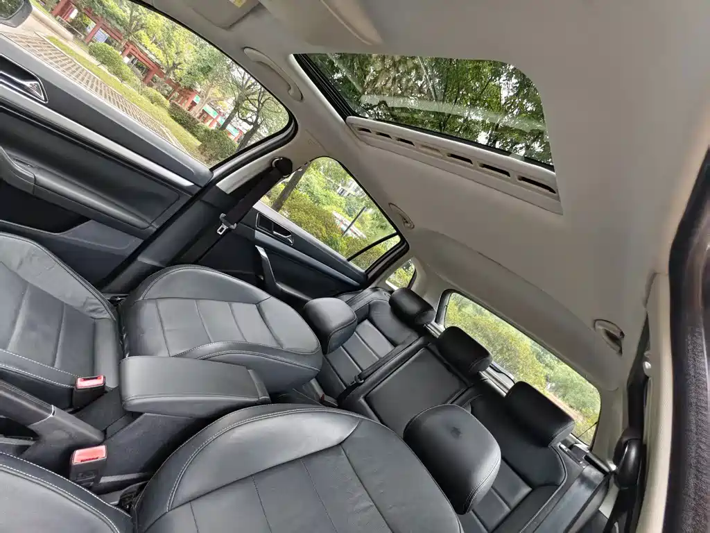 Volkswagen Gran Lavida 2016 — фото 13