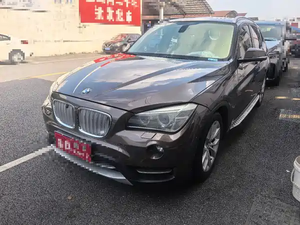 BMW X1 2012