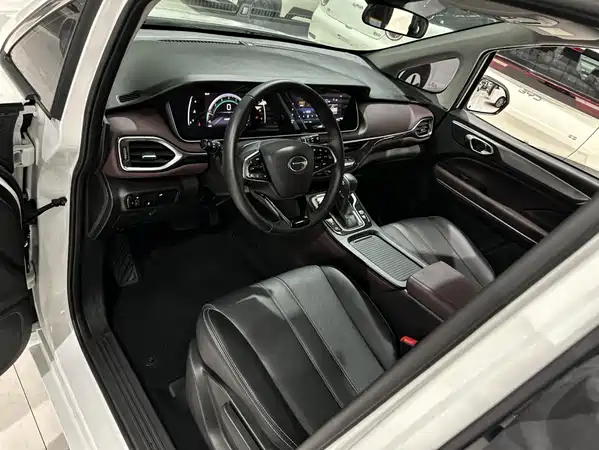 GAC Trumpchi M6 2022