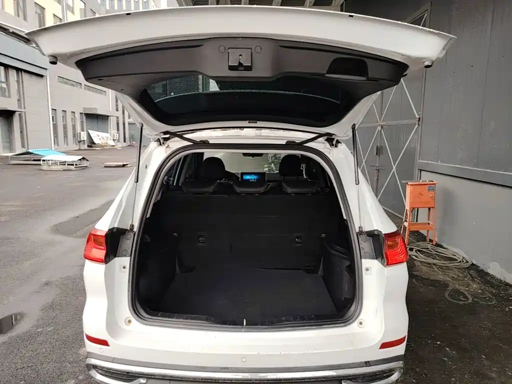 Haval M6 2023 — фото 19