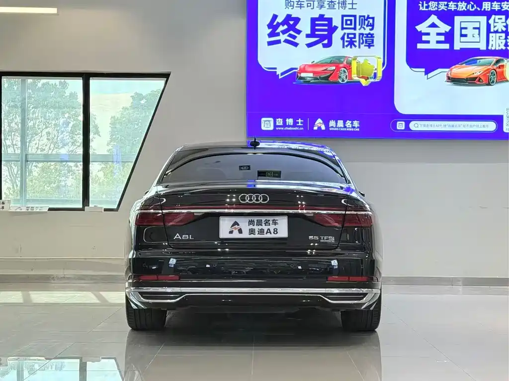 Audi A8 2018 — фото 15