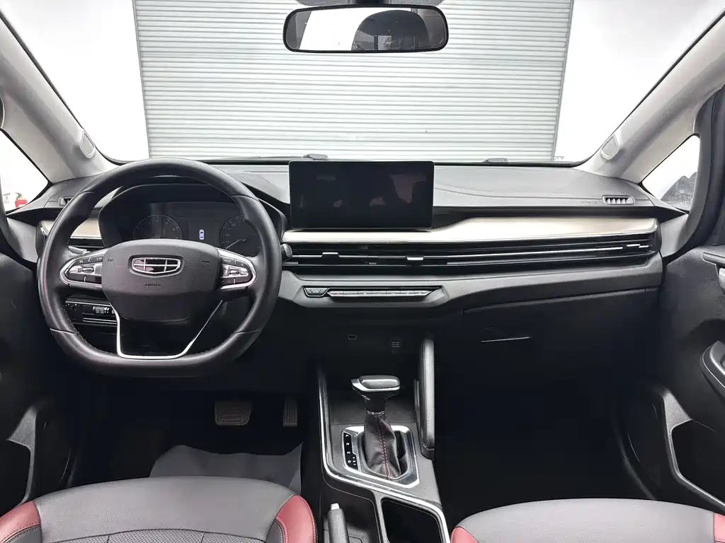 Geely Vision X3 2021 — фото 11