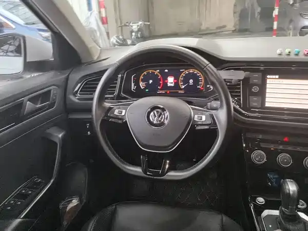 Volkswagen T-Roc 2020