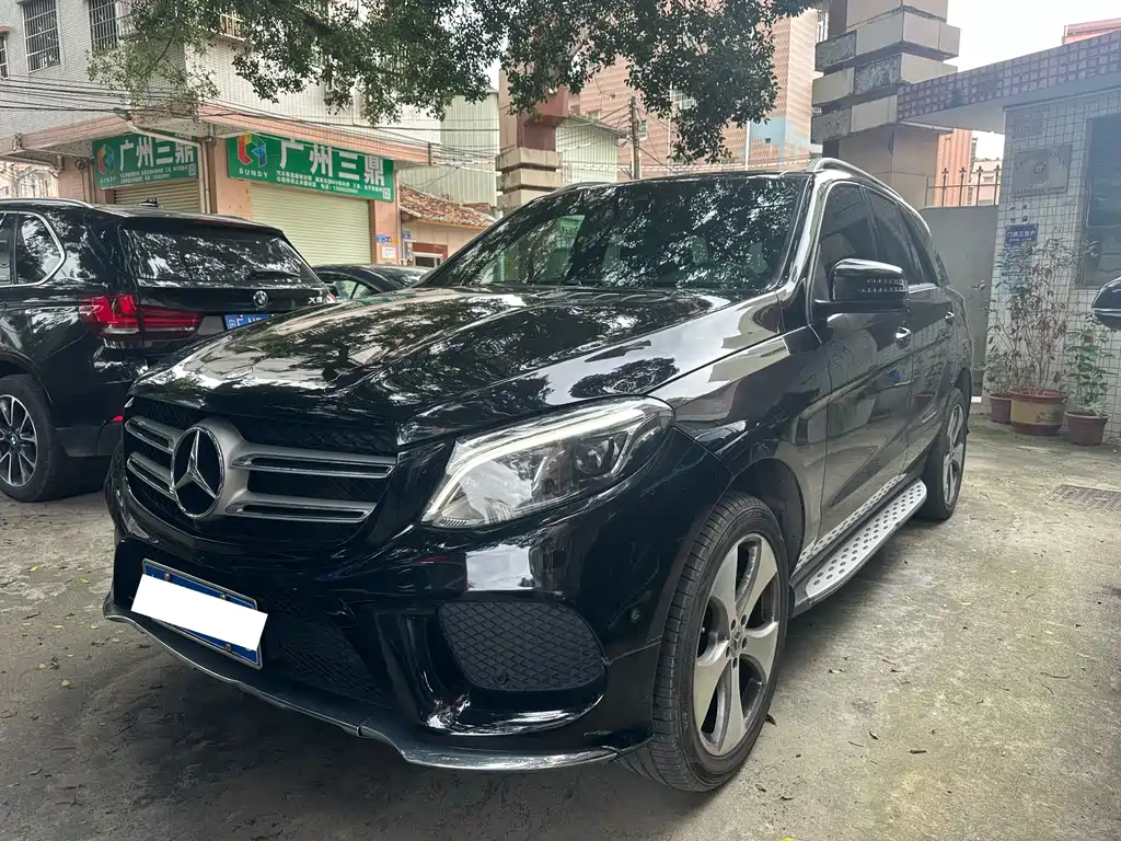 Mercedes-Benz GLE 2018 — фото 1