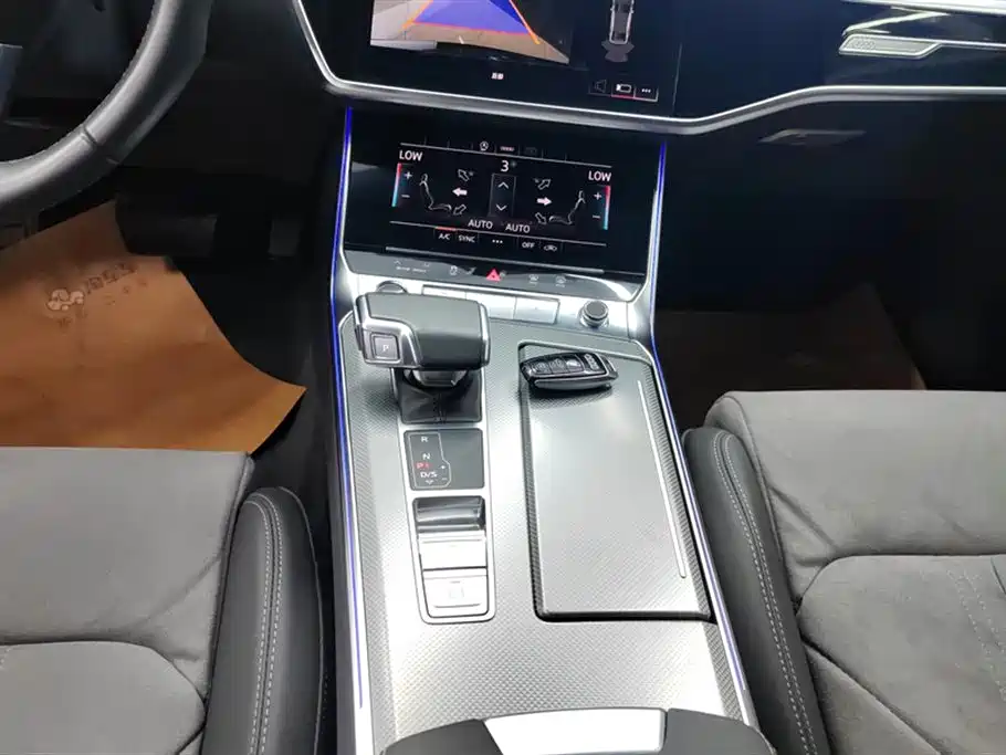 Audi A6L 2023 — фото 16