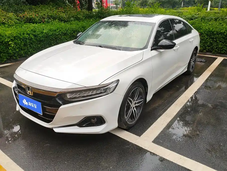 Honda Accord 2021 — фото 1