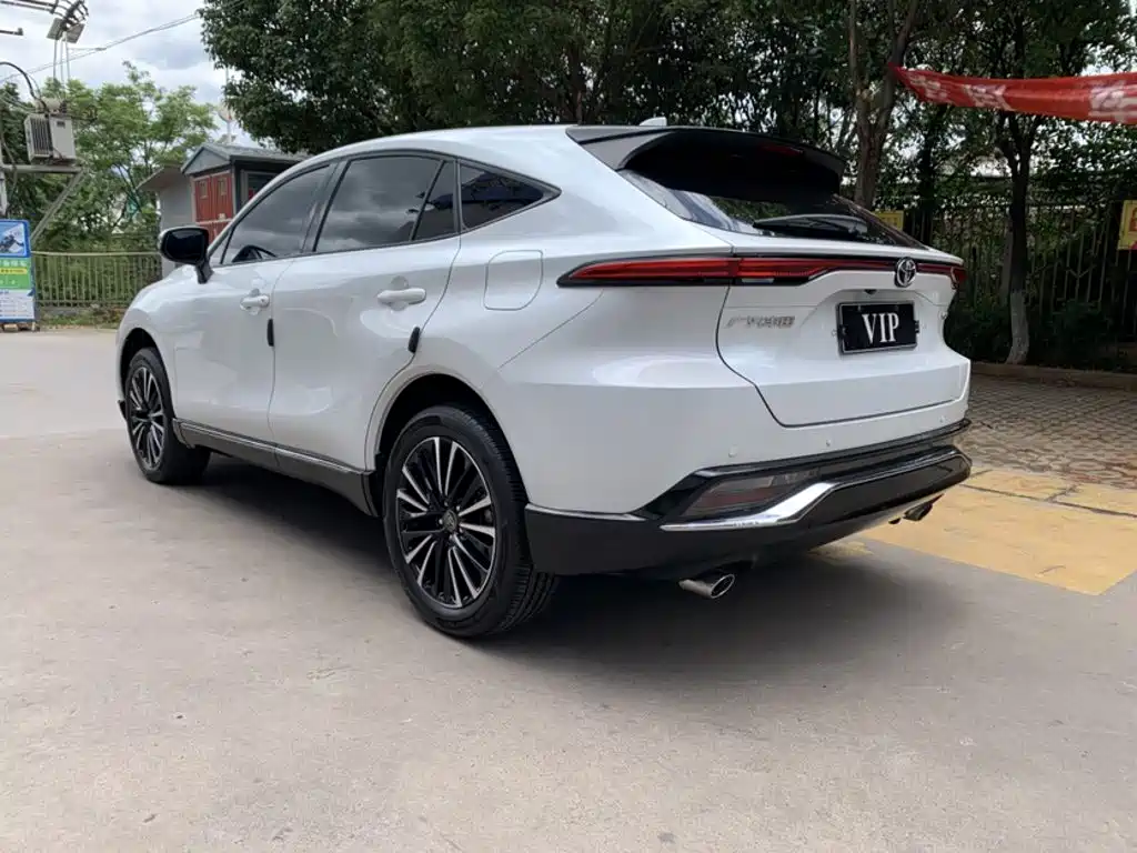 Toyota Venza 2022 — фото 14