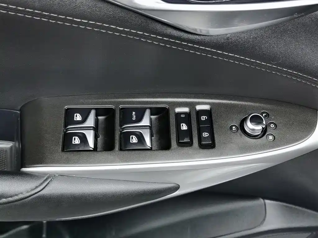 Changan CS75 PLUS 2020 — фото 9