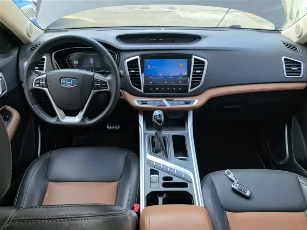 Geely Vision X6 2018 — фото 10