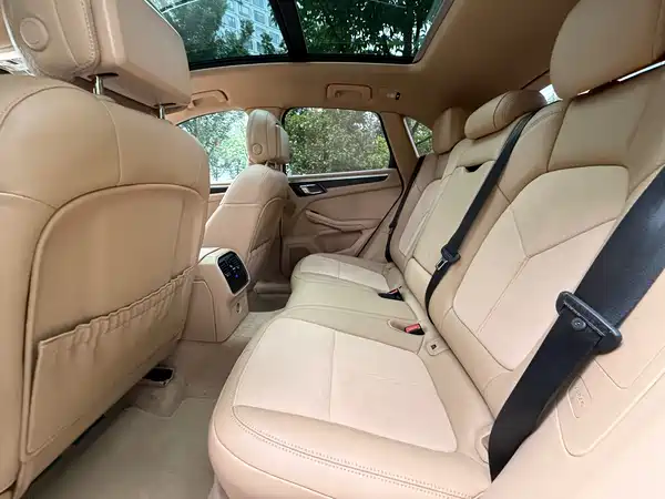 Porsche Macan 2015