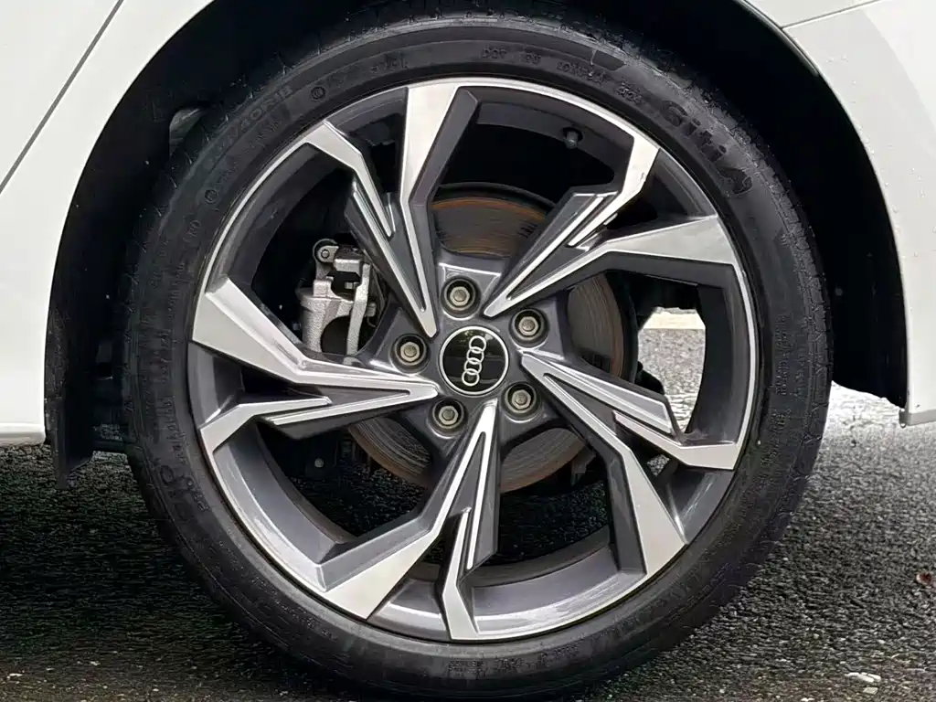 Audi A3 2025 — фото 9