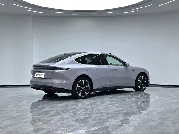 NIO ET5 2025