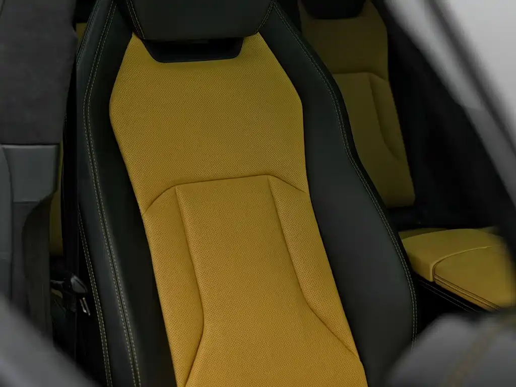 Lamborghini Urus 2023 — фото 14