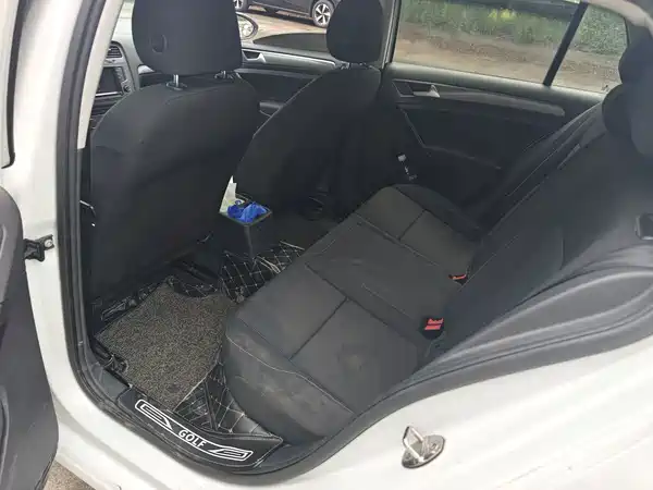 Volkswagen Golf 2016