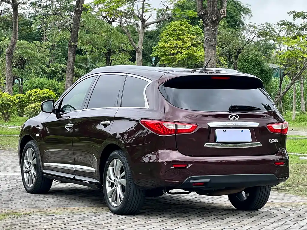 Infiniti QX60 2015 — фото 6