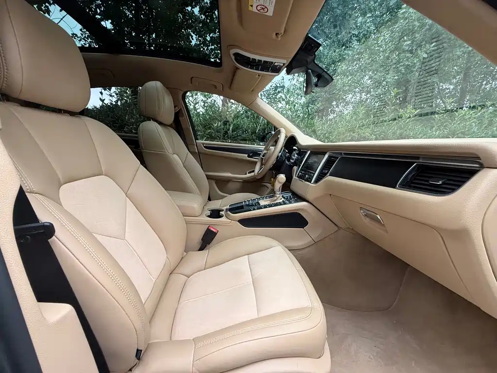 Porsche Macan 2015 — фото 9