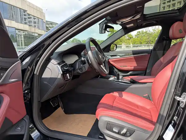 BMW 5 Series 2019
