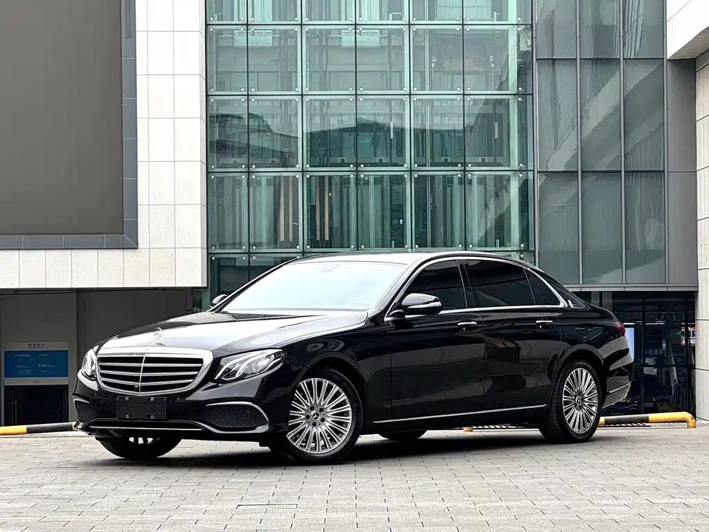 Mercedes-Benz E-Class 2020 — фото 1