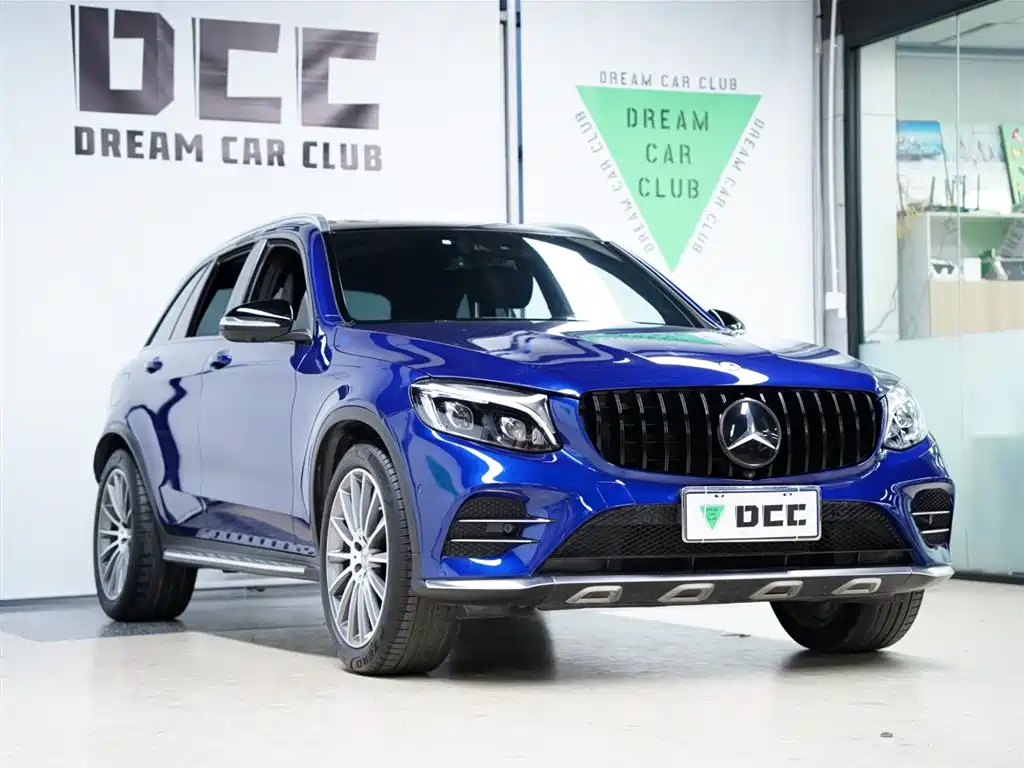 Mercedes-Benz GLC AMG 2019 — фото 12