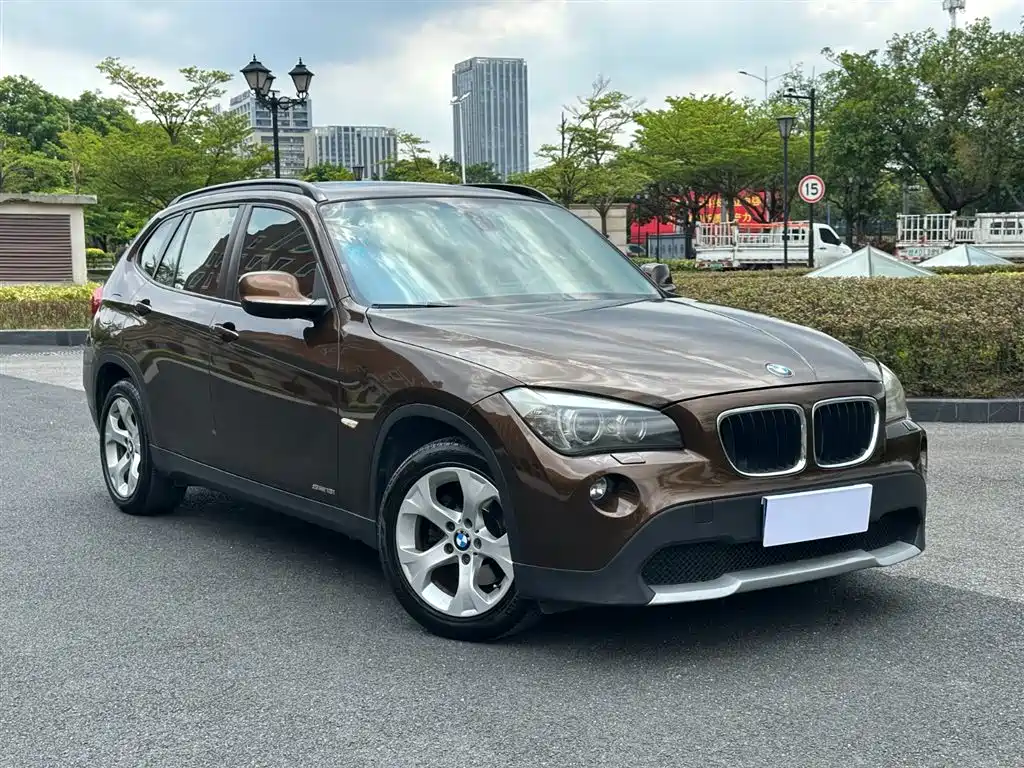 BMW X1 2012 — фото 3