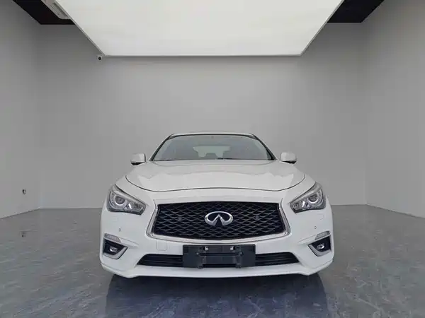 Infiniti Q50L 2018