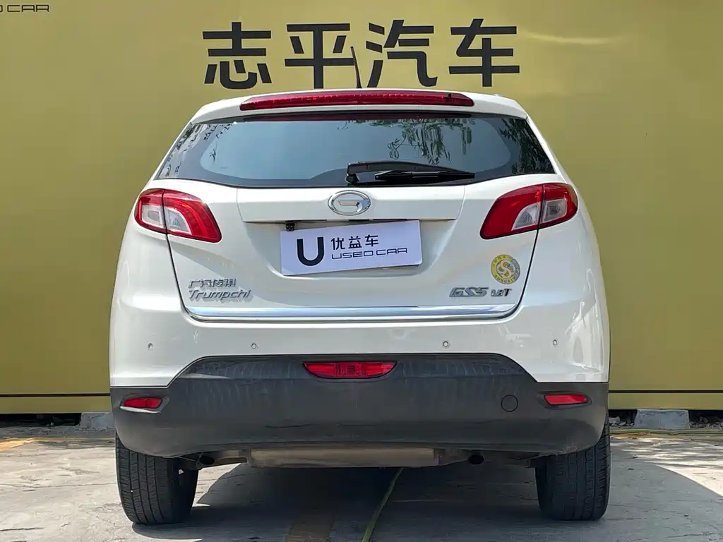 GAC Motor Trumpchi GS5 2014 — фото 8