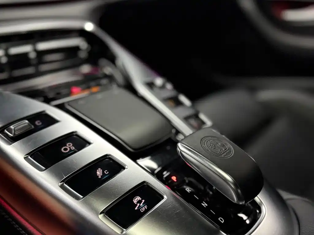 Mercedes-Benz AMG GT 2020 — фото 16