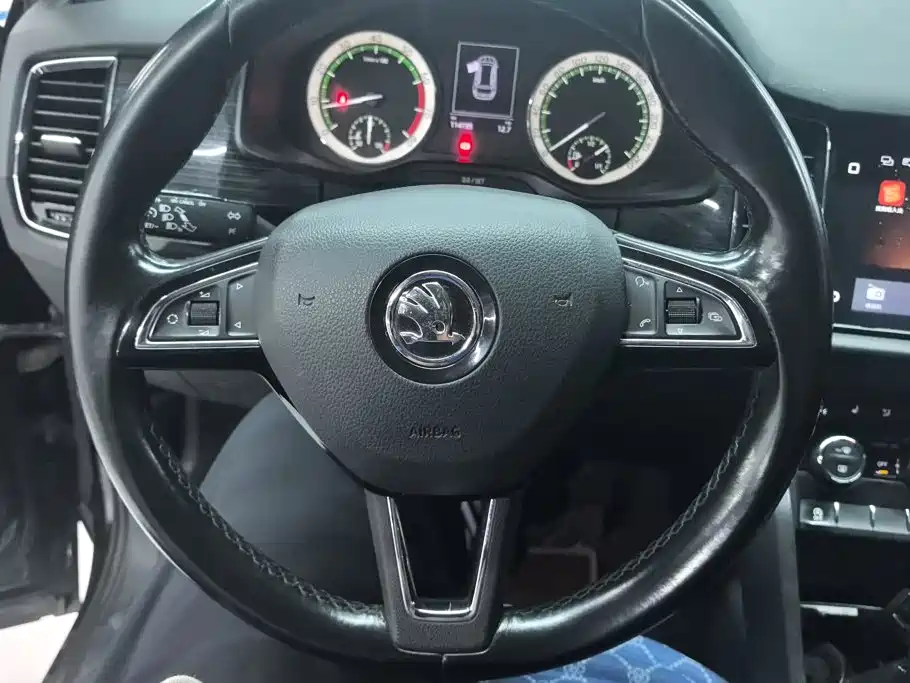 Skoda Kodiaq 2018 — фото 15